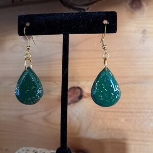Elegant Green Teardrop Earrings